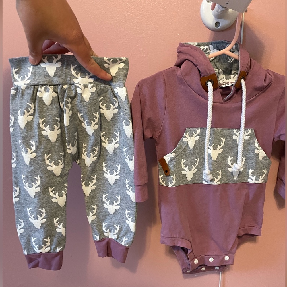 NWOT Unisex Purple/Gray Long Sleeve Outfit with Pants - 9-12 months Baby Outfit